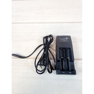 TR-001 TrustFire Battery Charger 18650 18500 14500 16340 CR123 3.0 or 3.7 volts